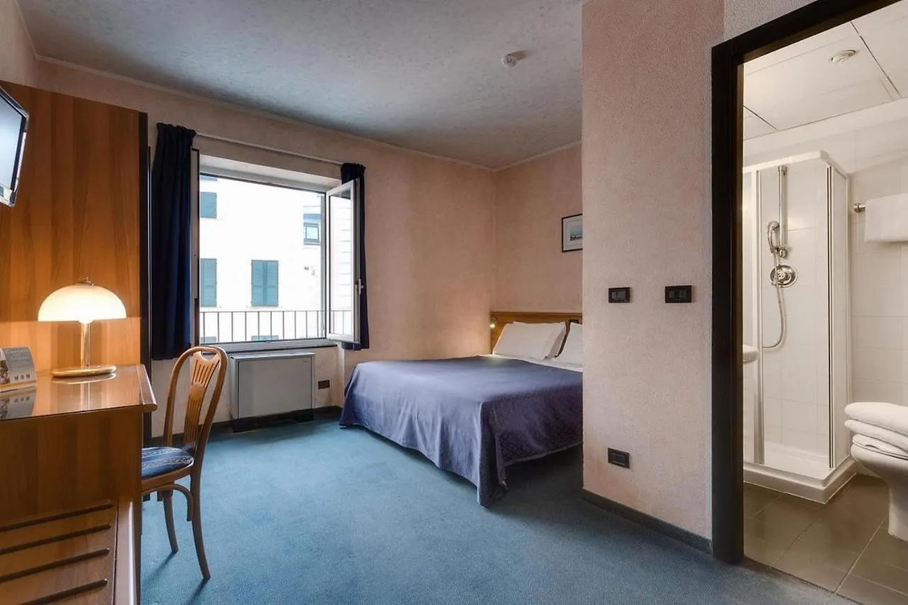 Hotel Europa Genova 3*,